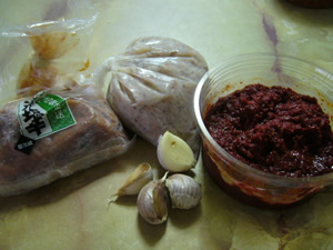 �L���`�̌��̍ޗ�